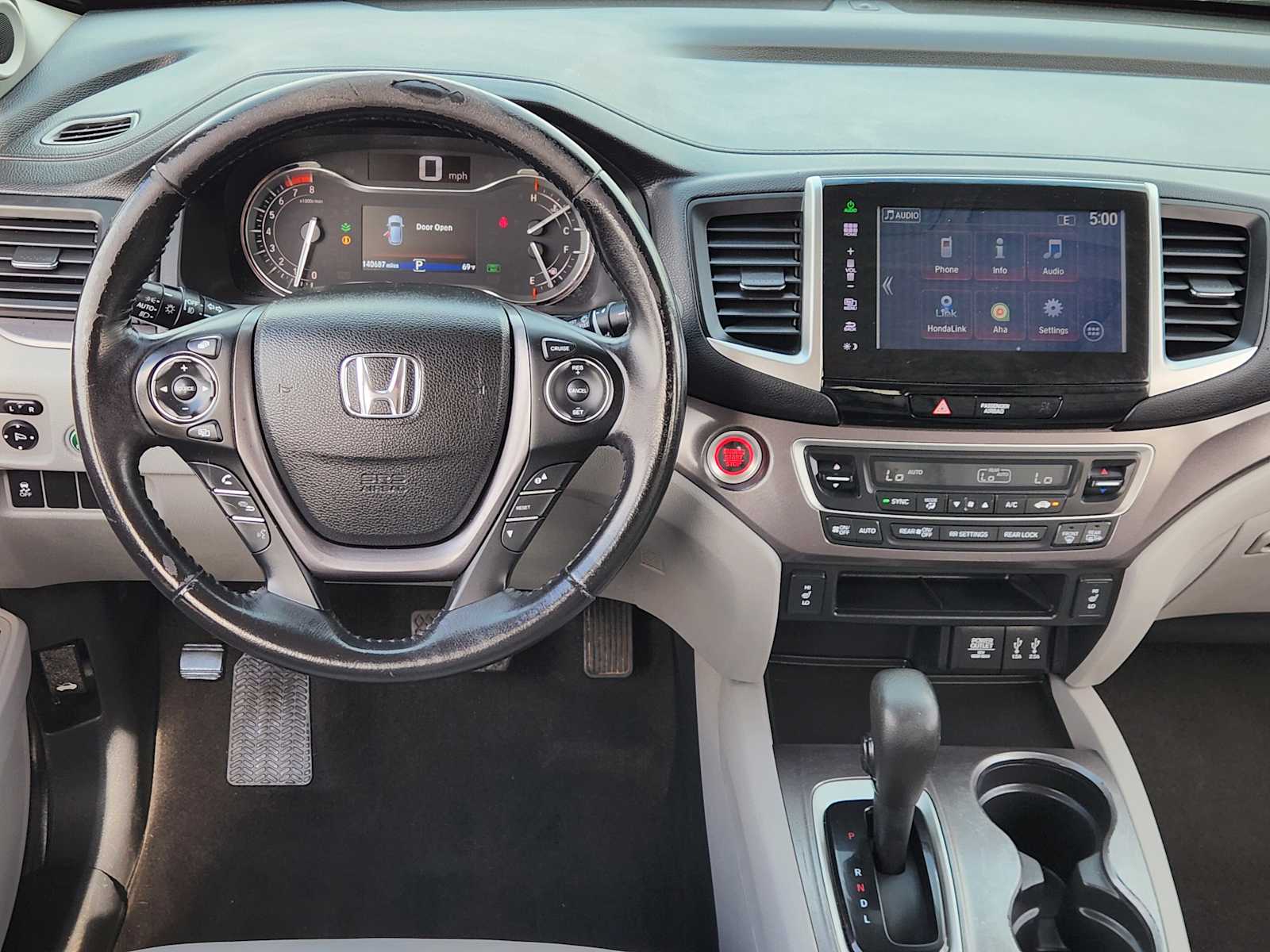 Thumbnail: 2016 Honda Pilot - 16