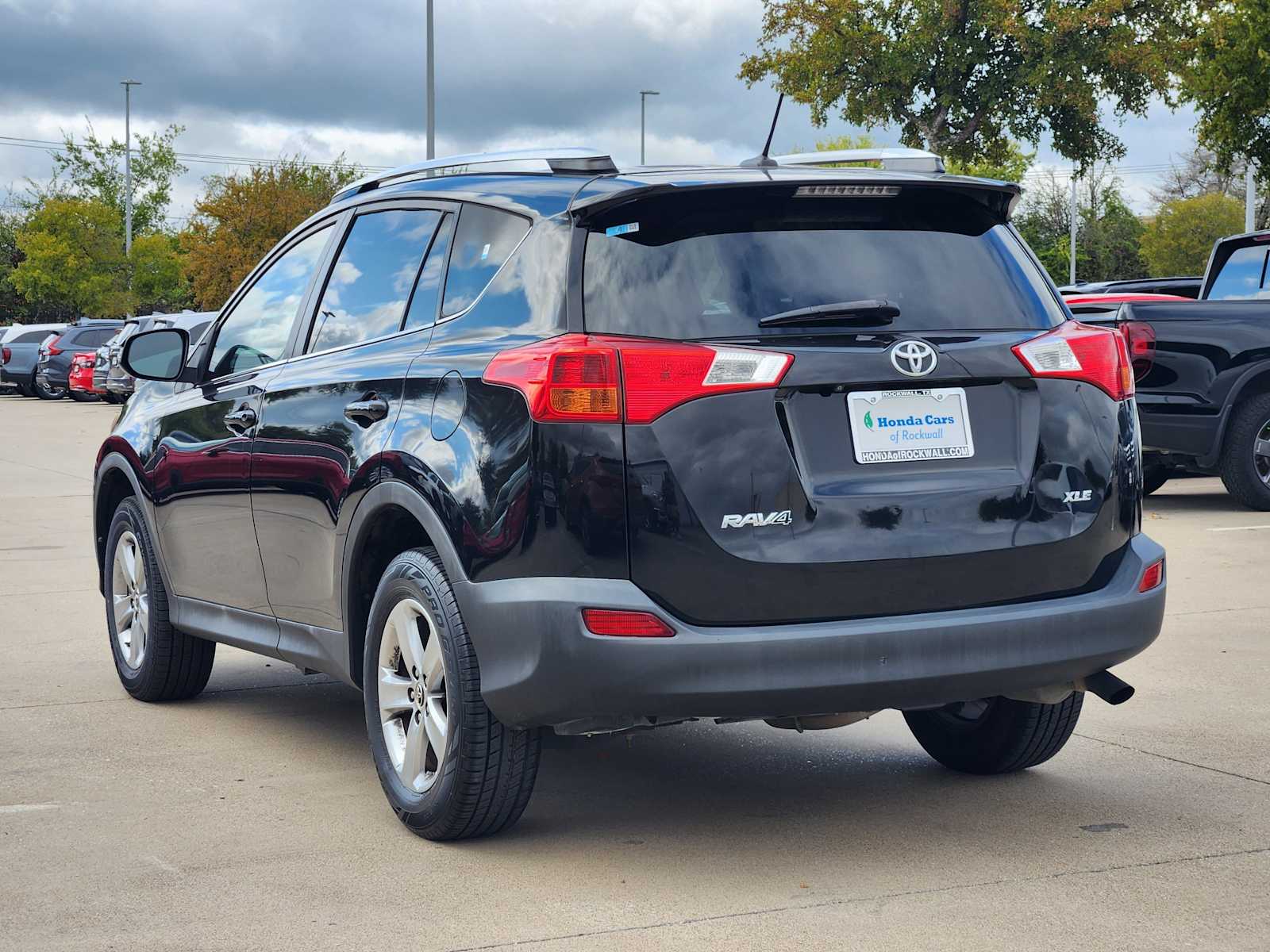 Thumbnail: 2015 Toyota RAV4 - 4