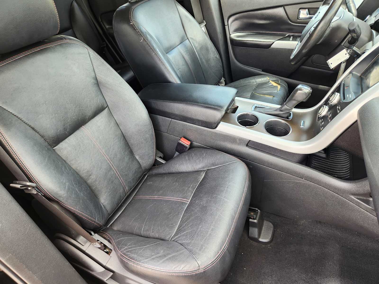 Thumbnail: 2012 Ford Edge - 14