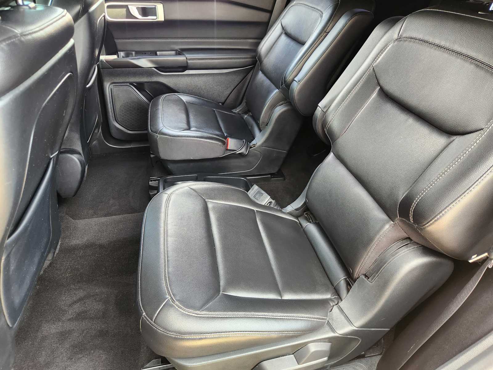 Thumbnail: 2020 Ford Explorer - 13
