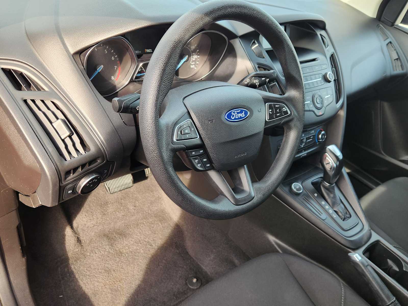 Thumbnail: 2016 Ford Focus - 7