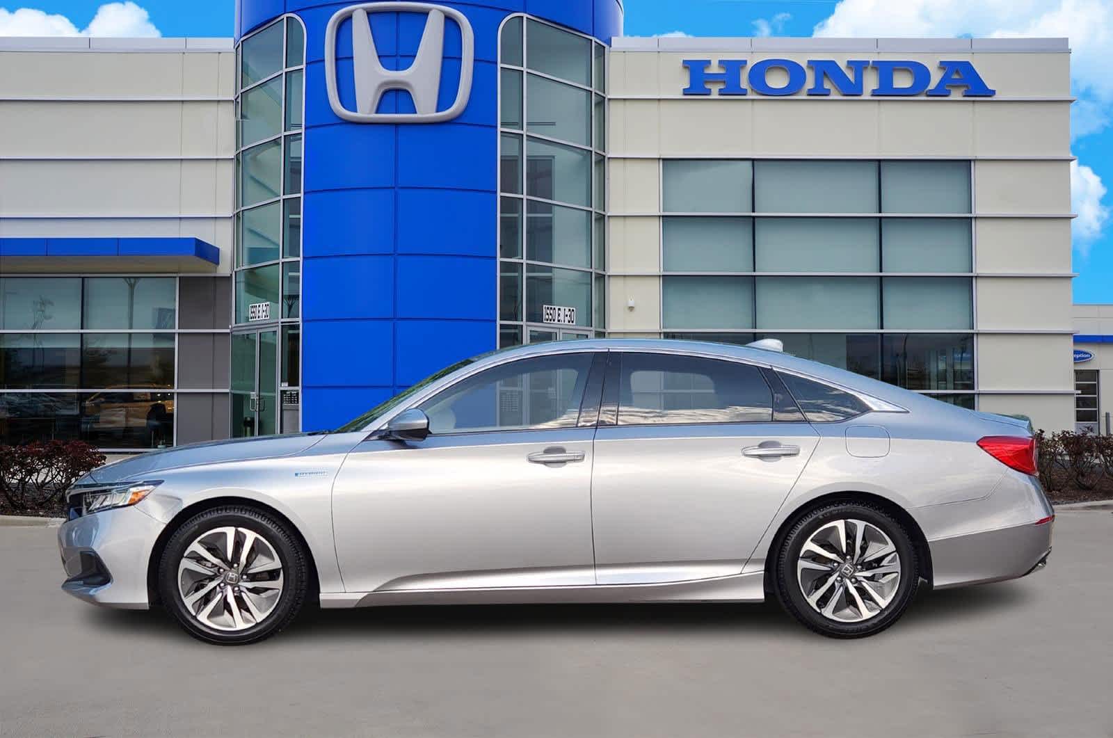 2021 Honda Accord Hybrid photo 3