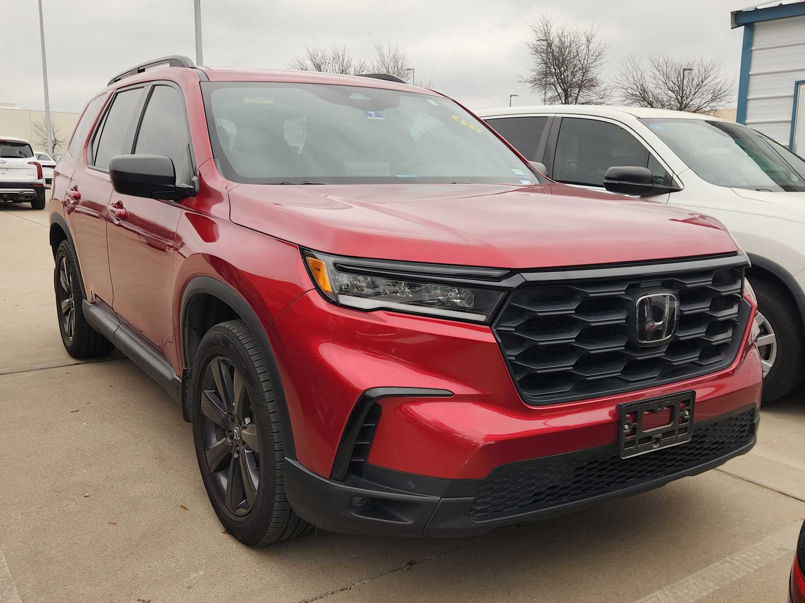 Thumbnail: 2023 Honda Pilot - 3