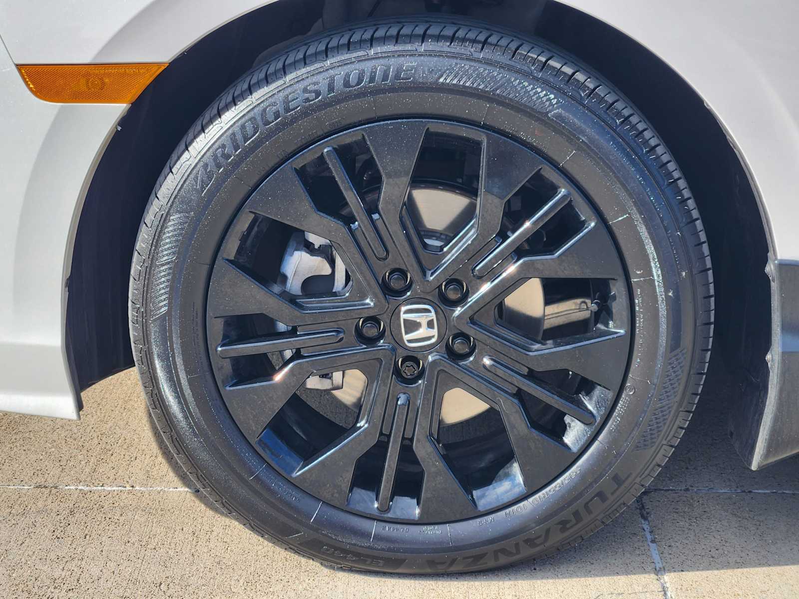 Thumbnail: 2025 Honda Odyssey - 23