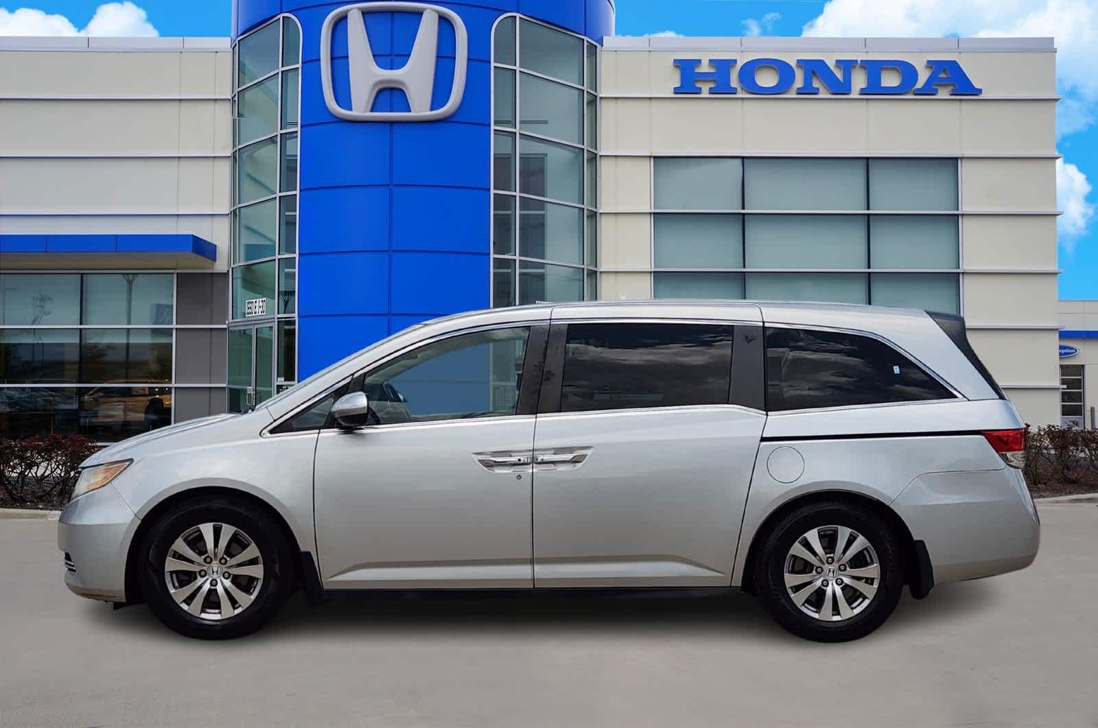 Thumbnail: 2014 Honda Odyssey - 3