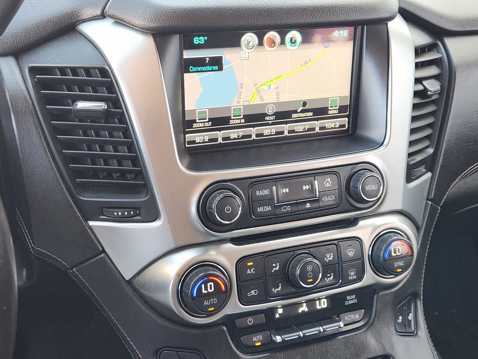 Thumbnail: 2015 Chevrolet Tahoe - 17