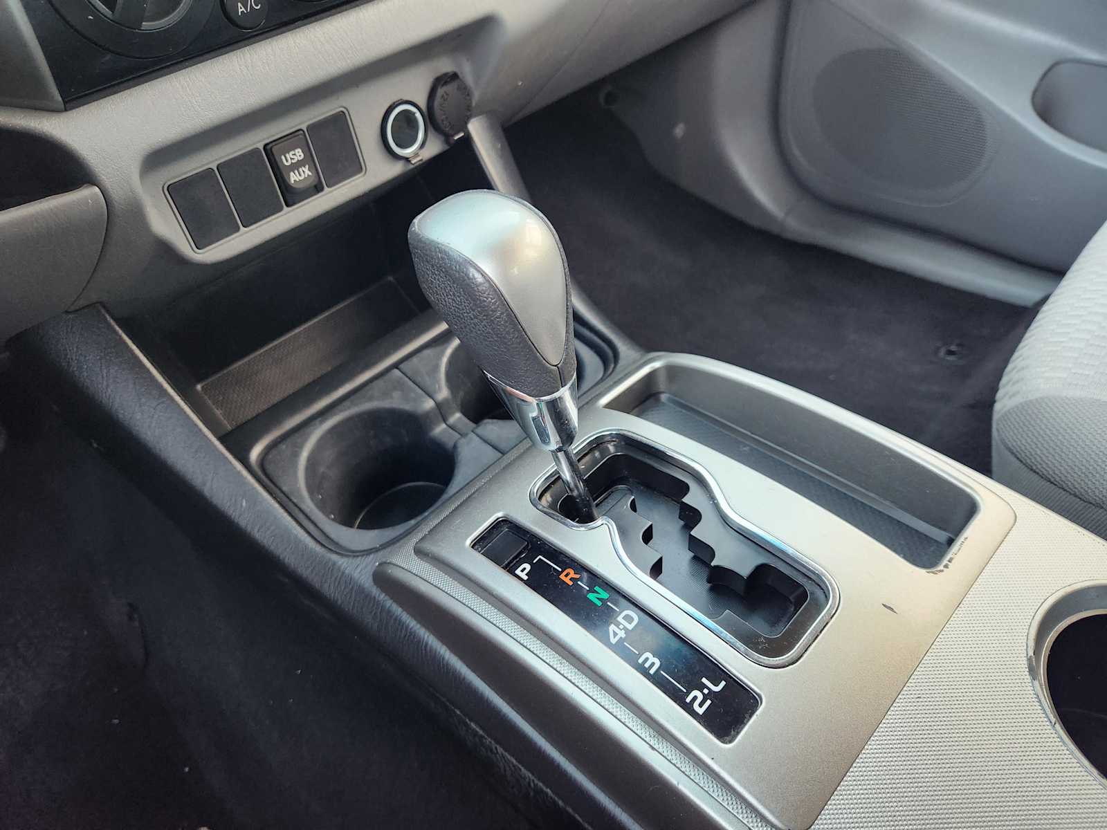 Thumbnail: 2013 Toyota Tacoma - 17