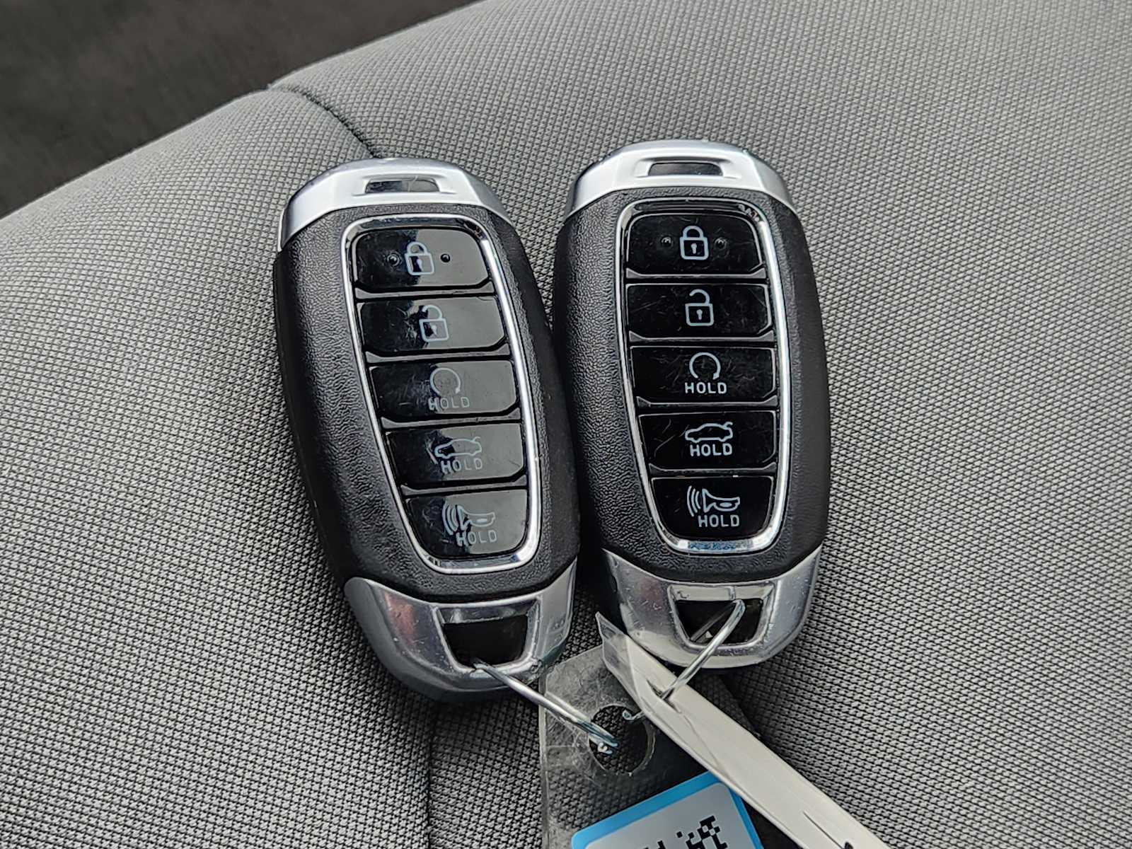 Thumbnail: 2023 Hyundai Elantra - 19