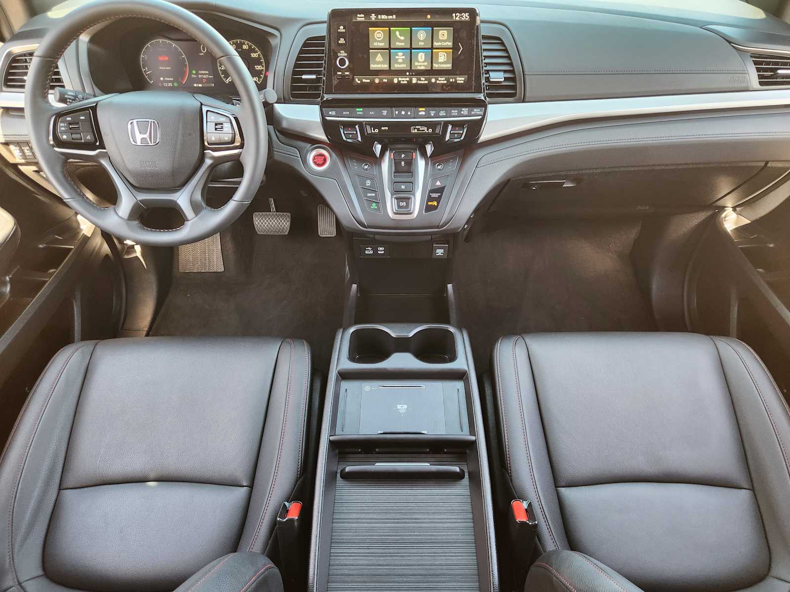 Thumbnail: 2026 Honda Odyssey - 10