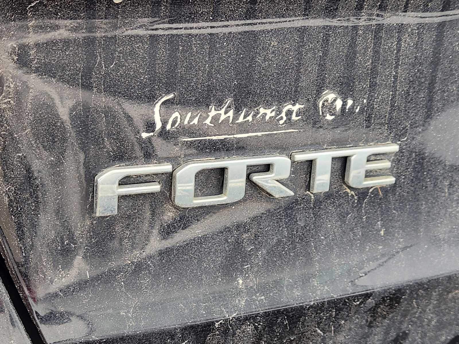 Thumbnail: 2018 Kia Forte - 8