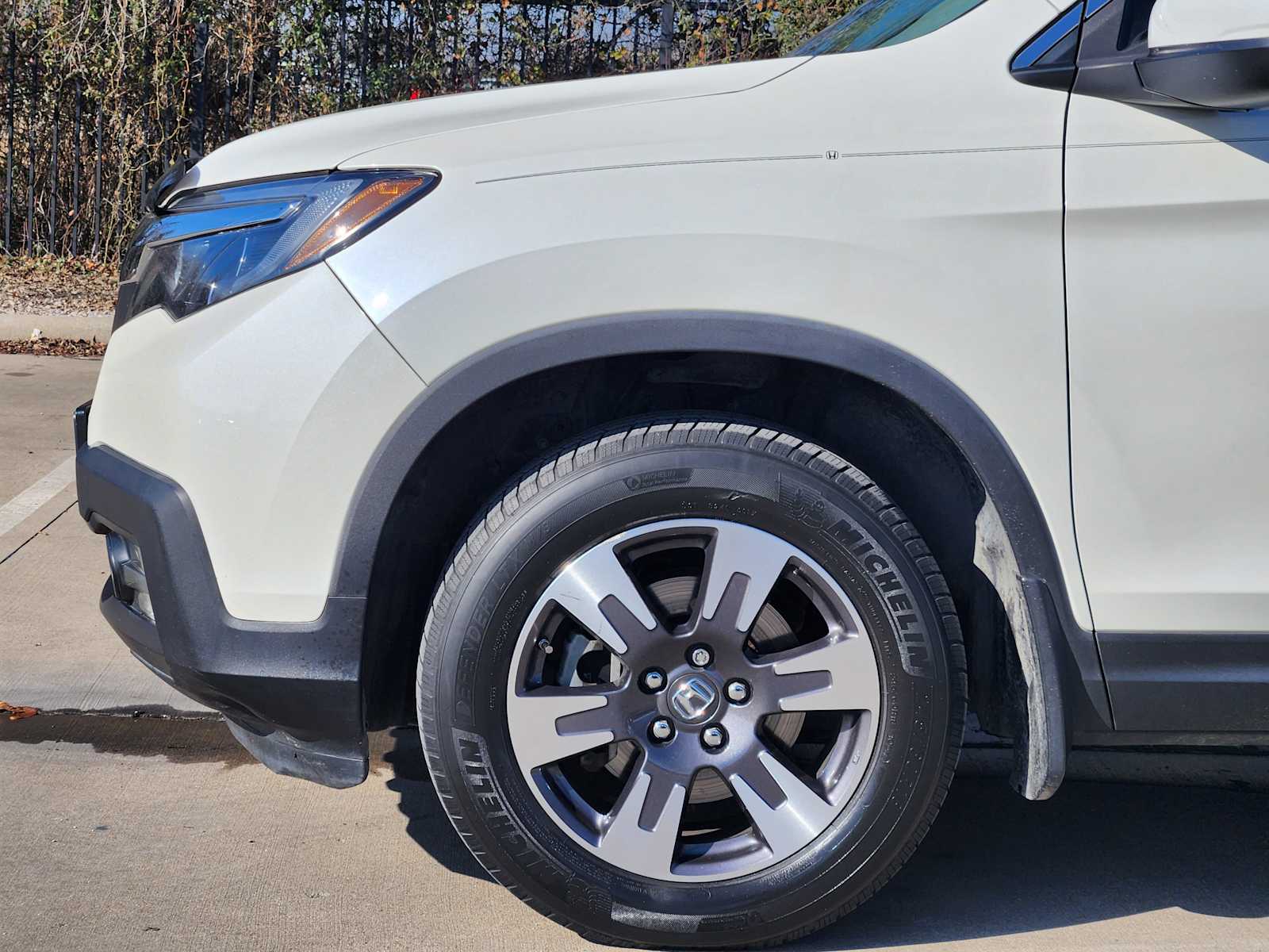 Thumbnail: 2017 Honda Ridgeline - 8