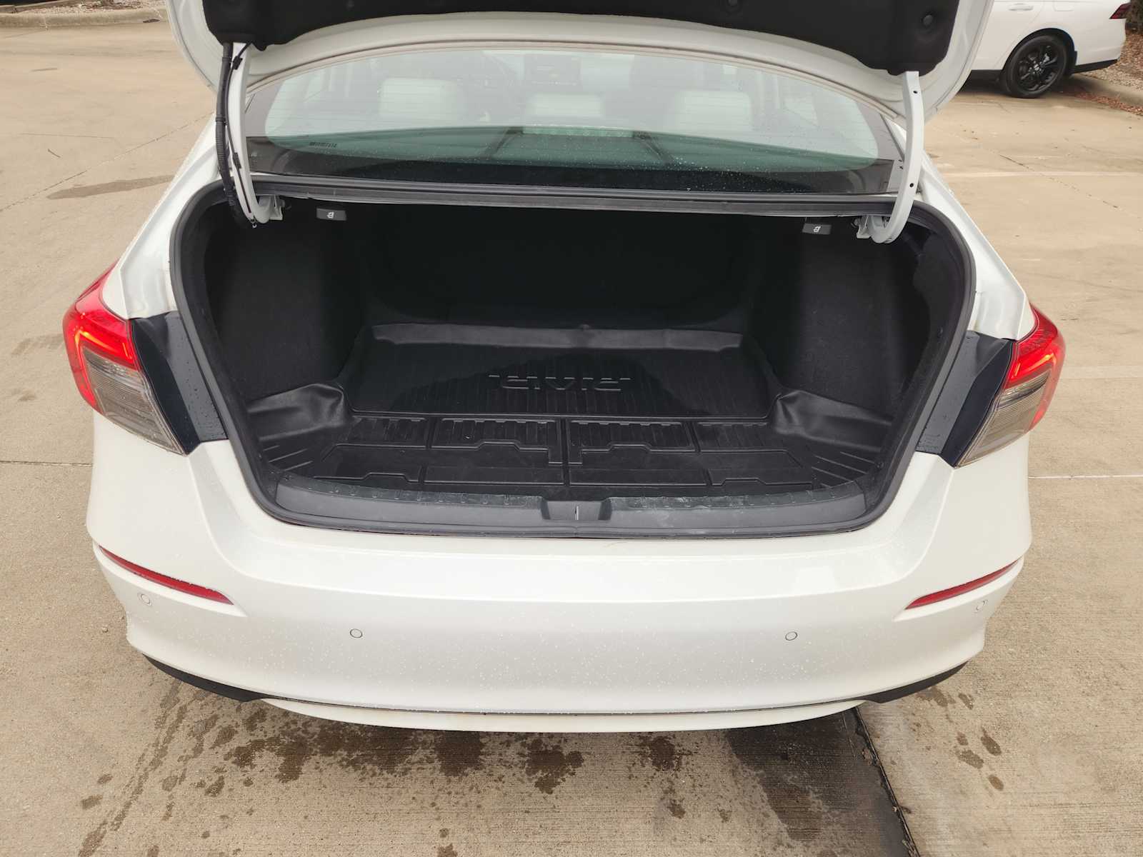 Thumbnail: 2023 Honda Civic - 19