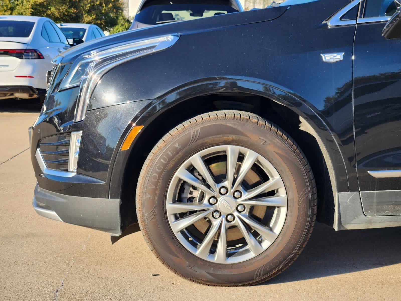 Thumbnail: 2021 Cadillac XT5 - 8
