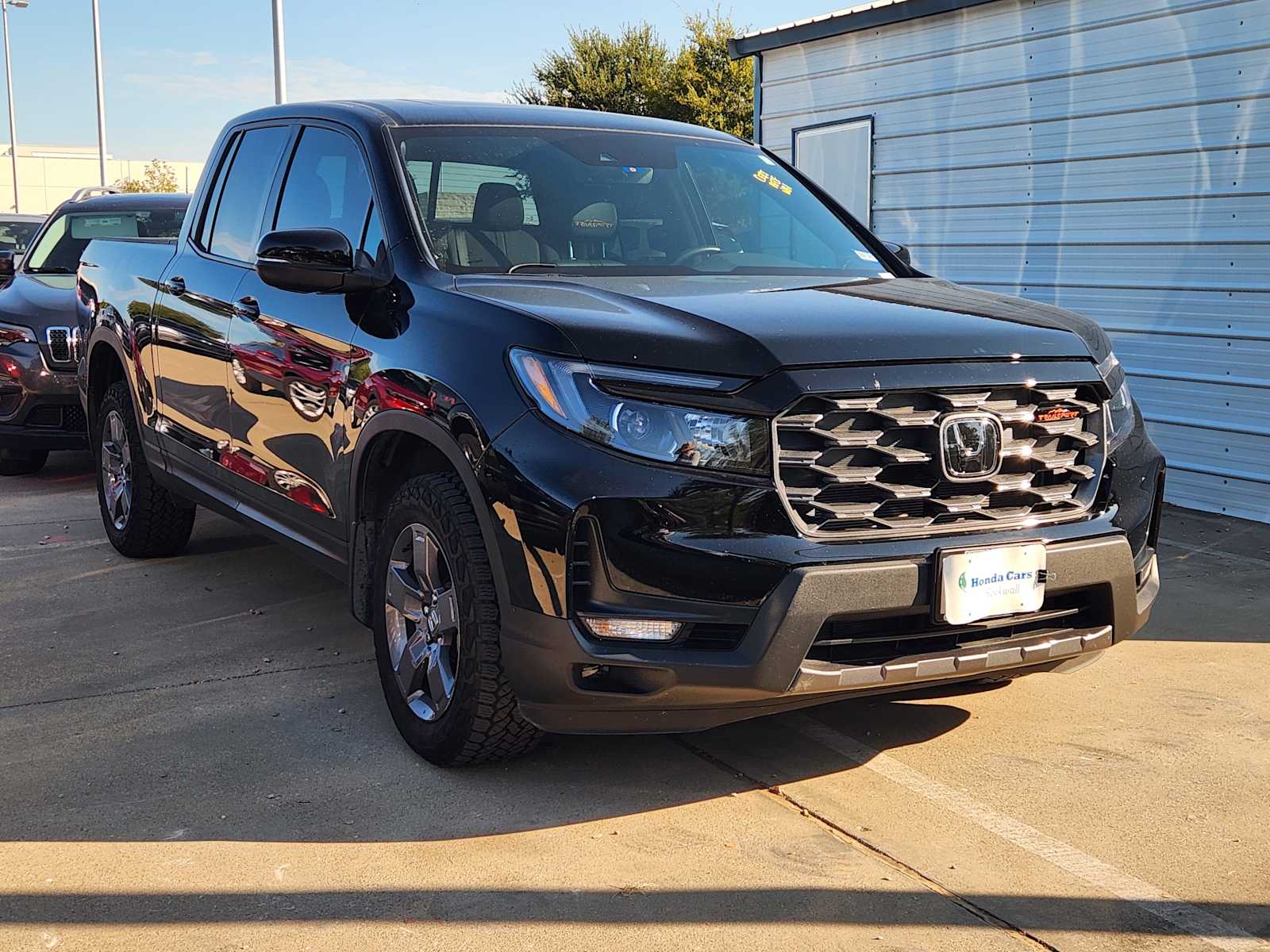 2025 Honda Ridgeline TrailSport photo 3