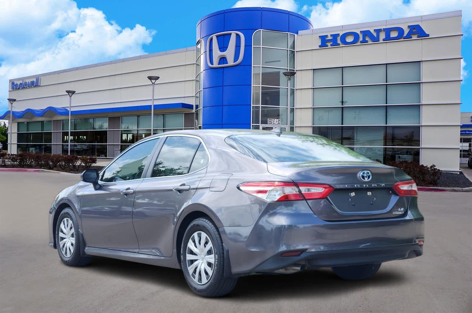 Thumbnail: 2020 Toyota Camry - 4