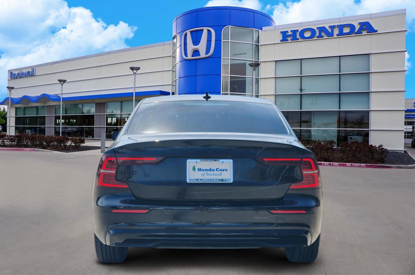 Thumbnail: 2024 Volvo S60 - 5