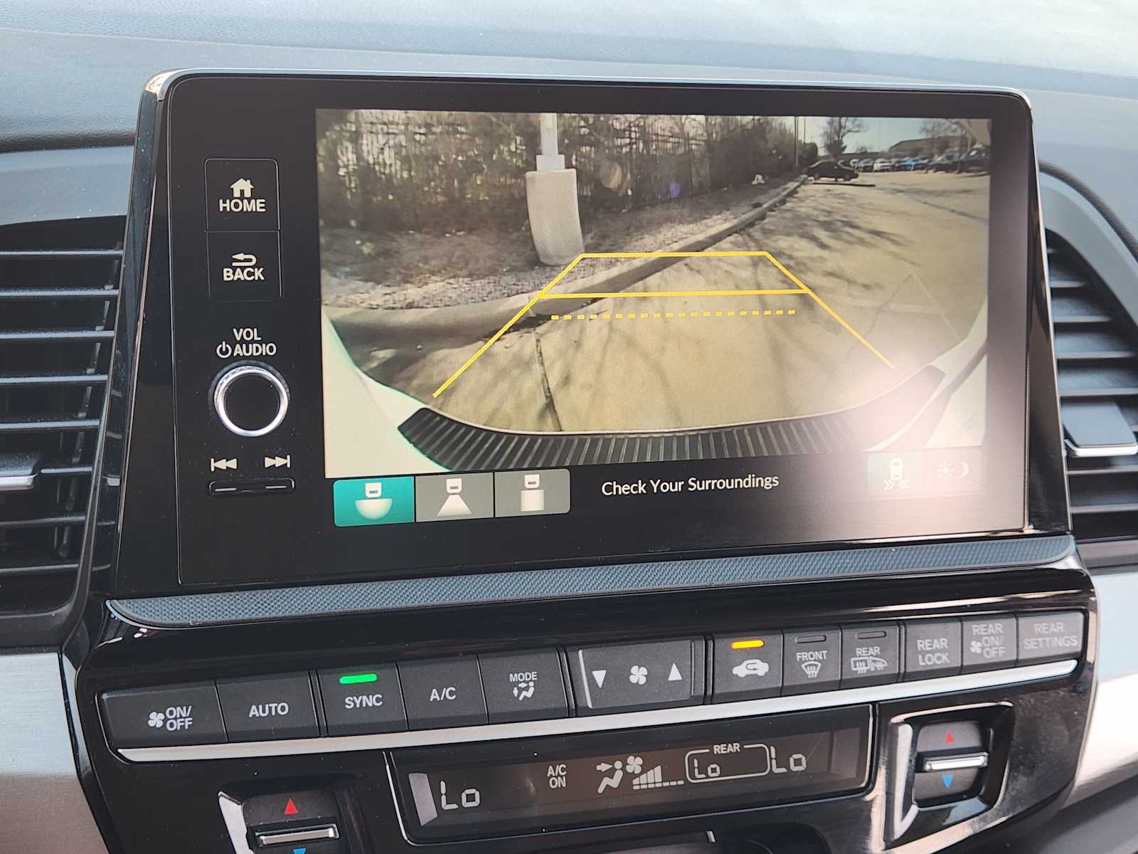 Thumbnail: 2026 Honda Odyssey - 26