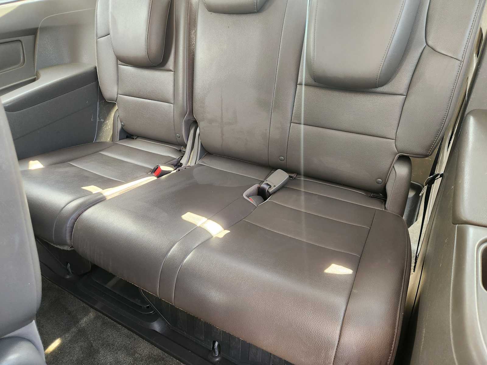 Thumbnail: 2015 Honda Odyssey - 14