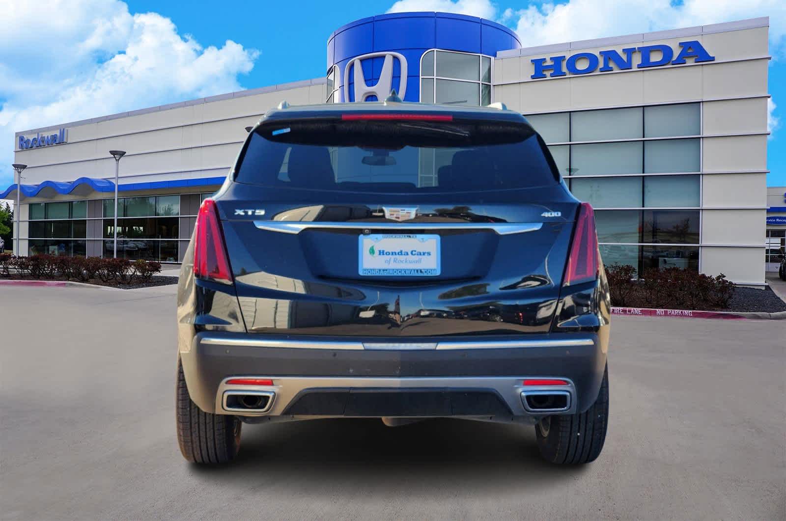 Thumbnail: 2021 Cadillac XT5 - 5