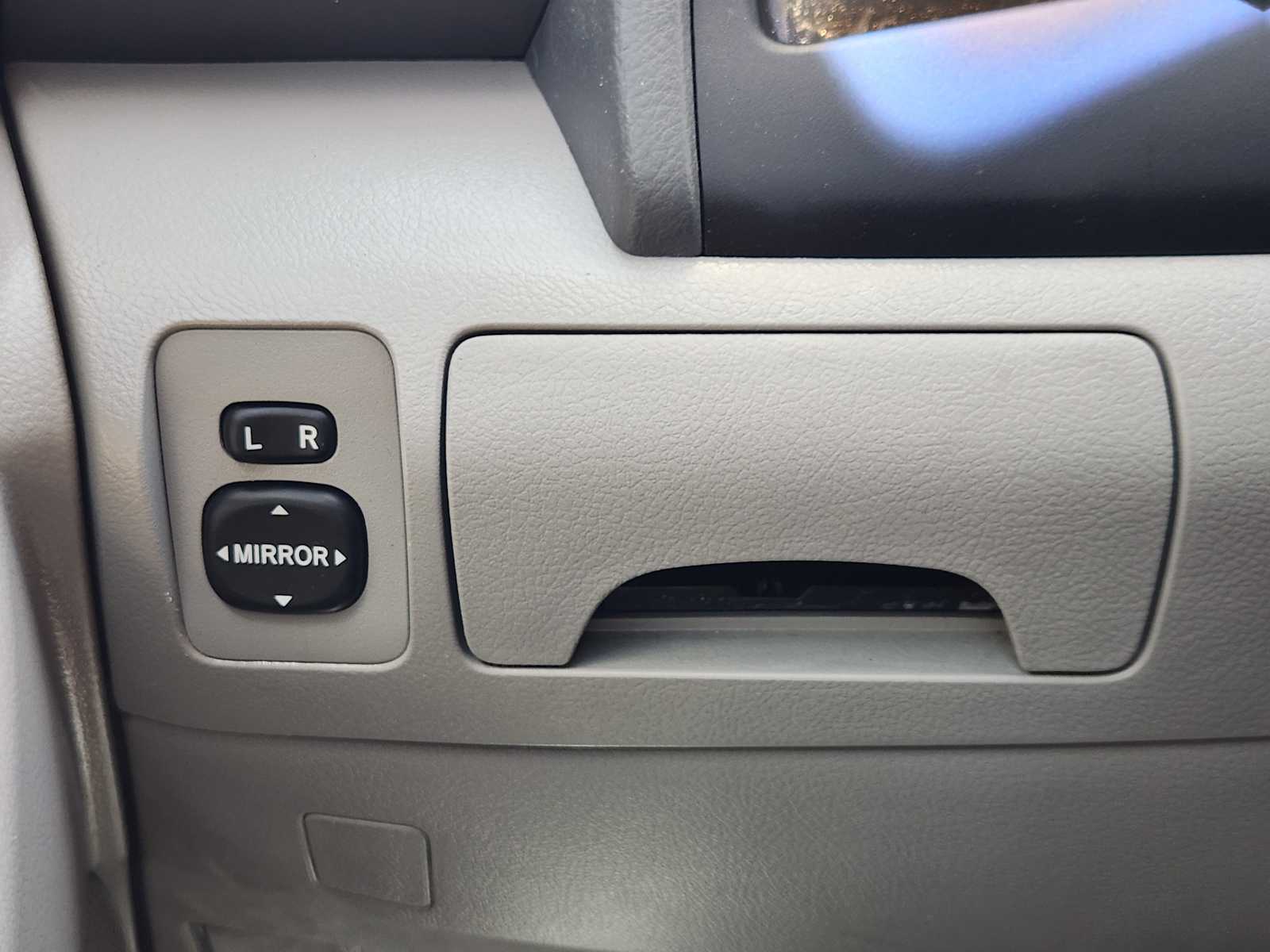 Thumbnail: 2008 Toyota Camry - 26