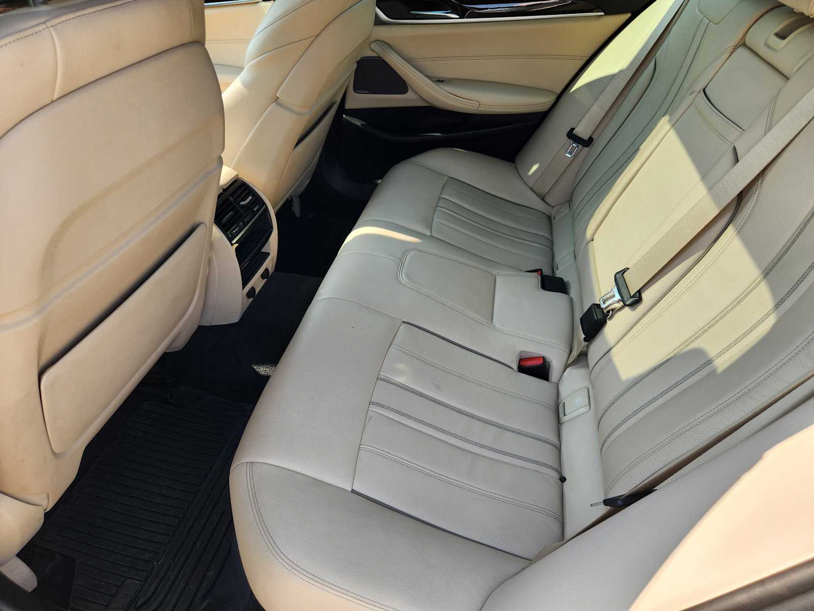 Thumbnail: 2019 BMW 5 Series - 9