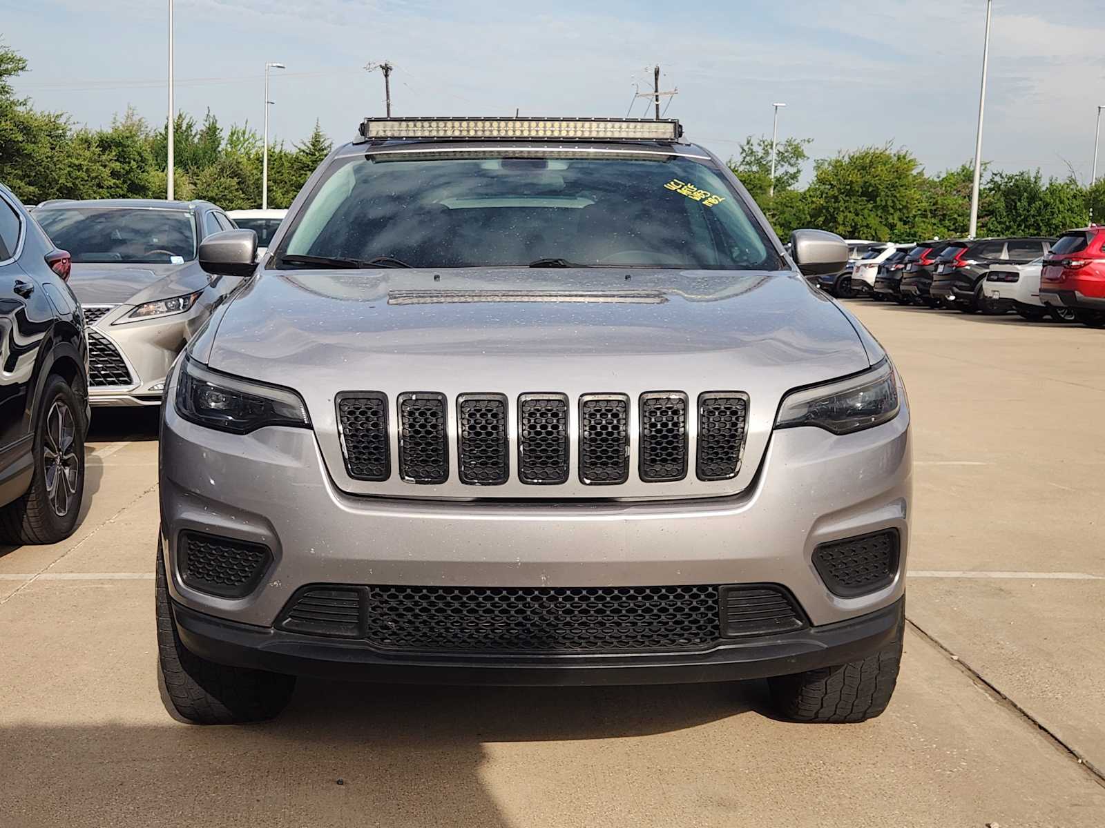 Thumbnail: 2020 Jeep Cherokee - 2