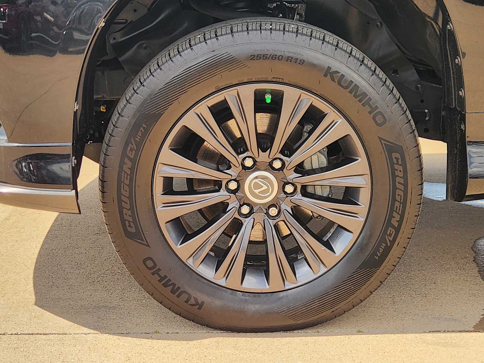 Thumbnail: 2021 Lexus GX - 22