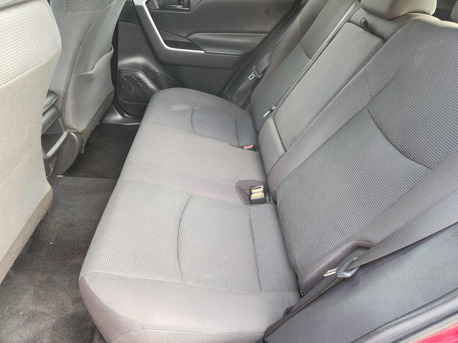 Thumbnail: 2021 Toyota RAV4 - 13