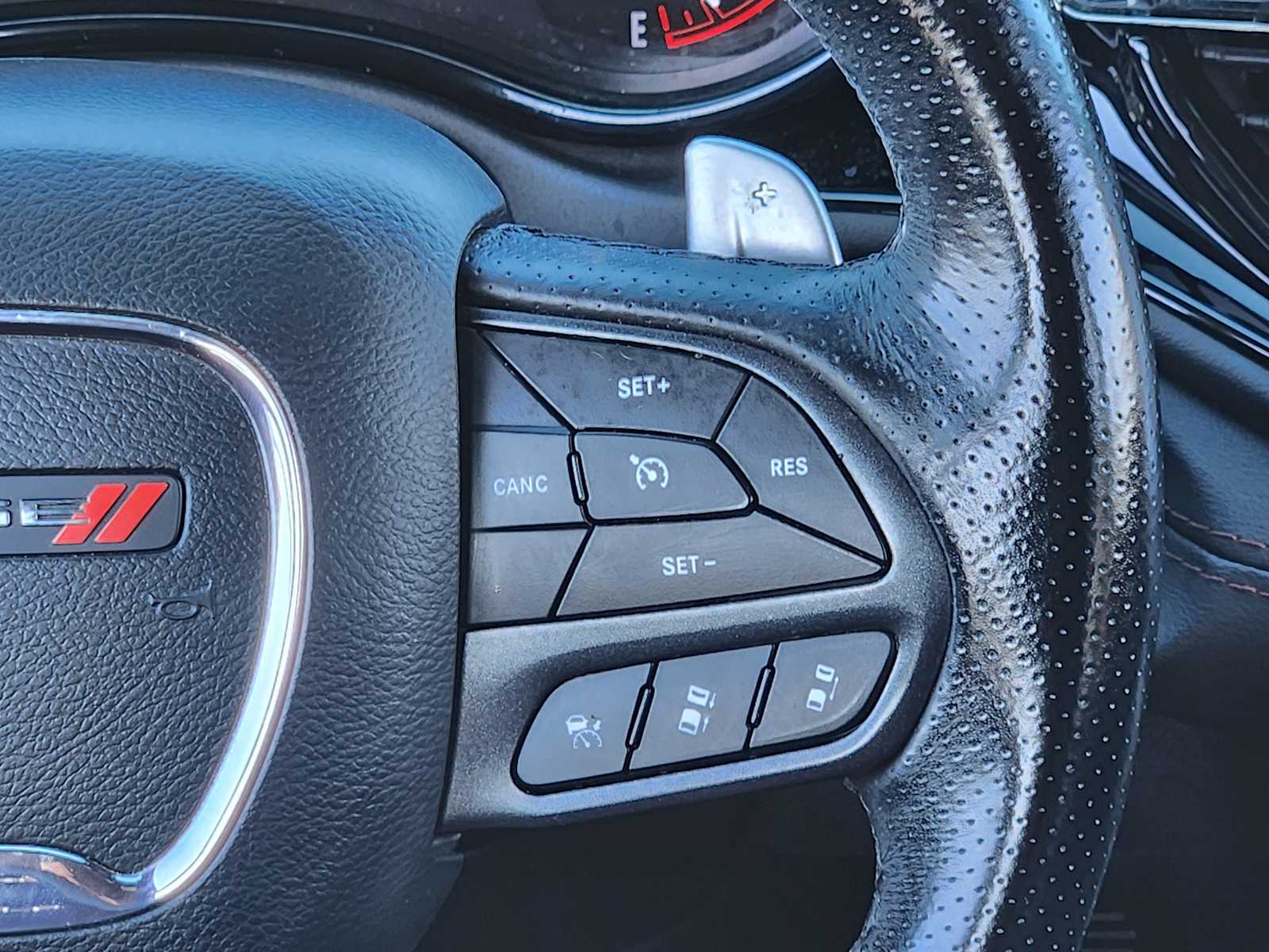 Thumbnail: 2021 Dodge Durango - 34