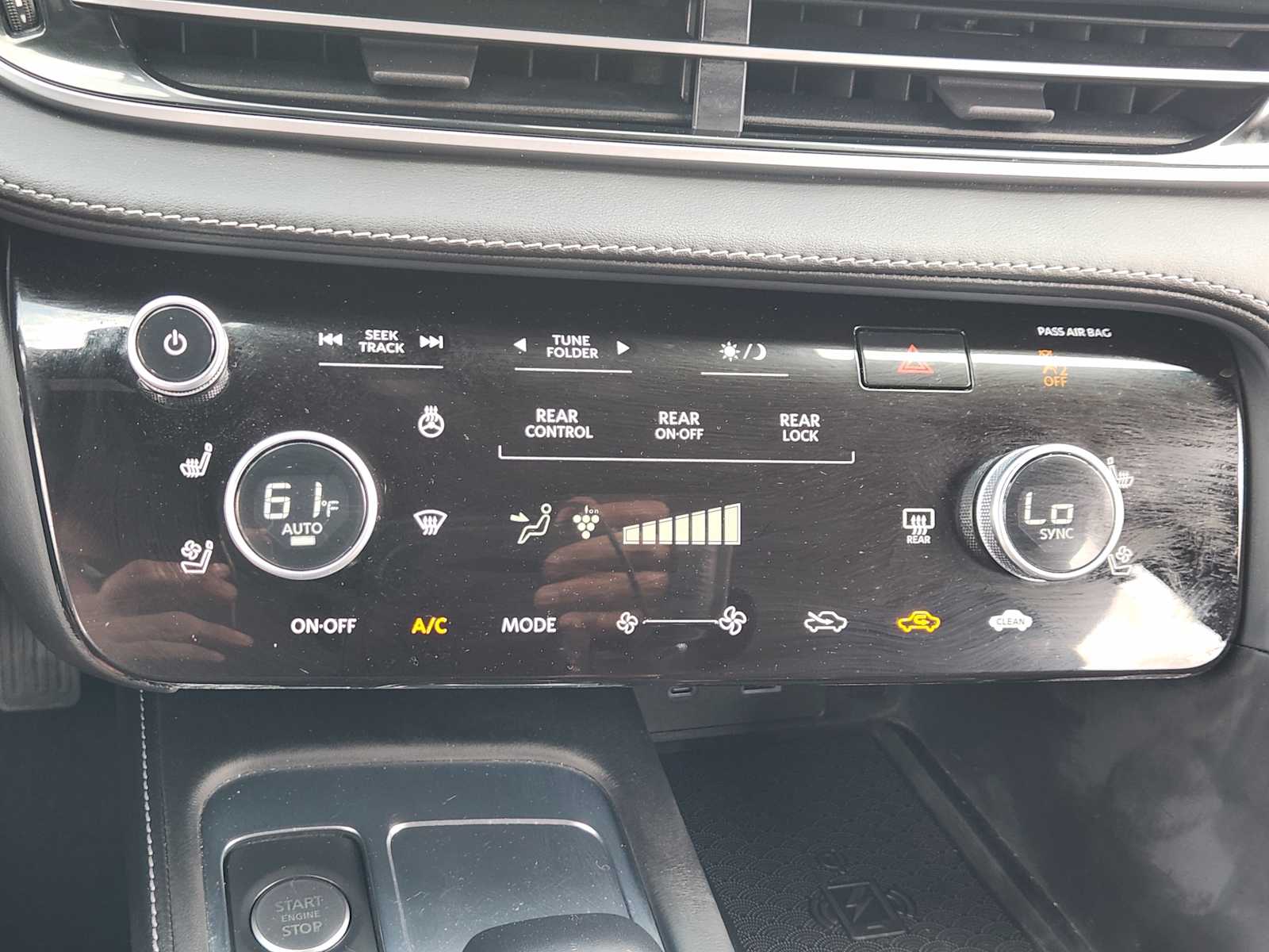 Thumbnail: 2022 INFINITI QX60 - 27