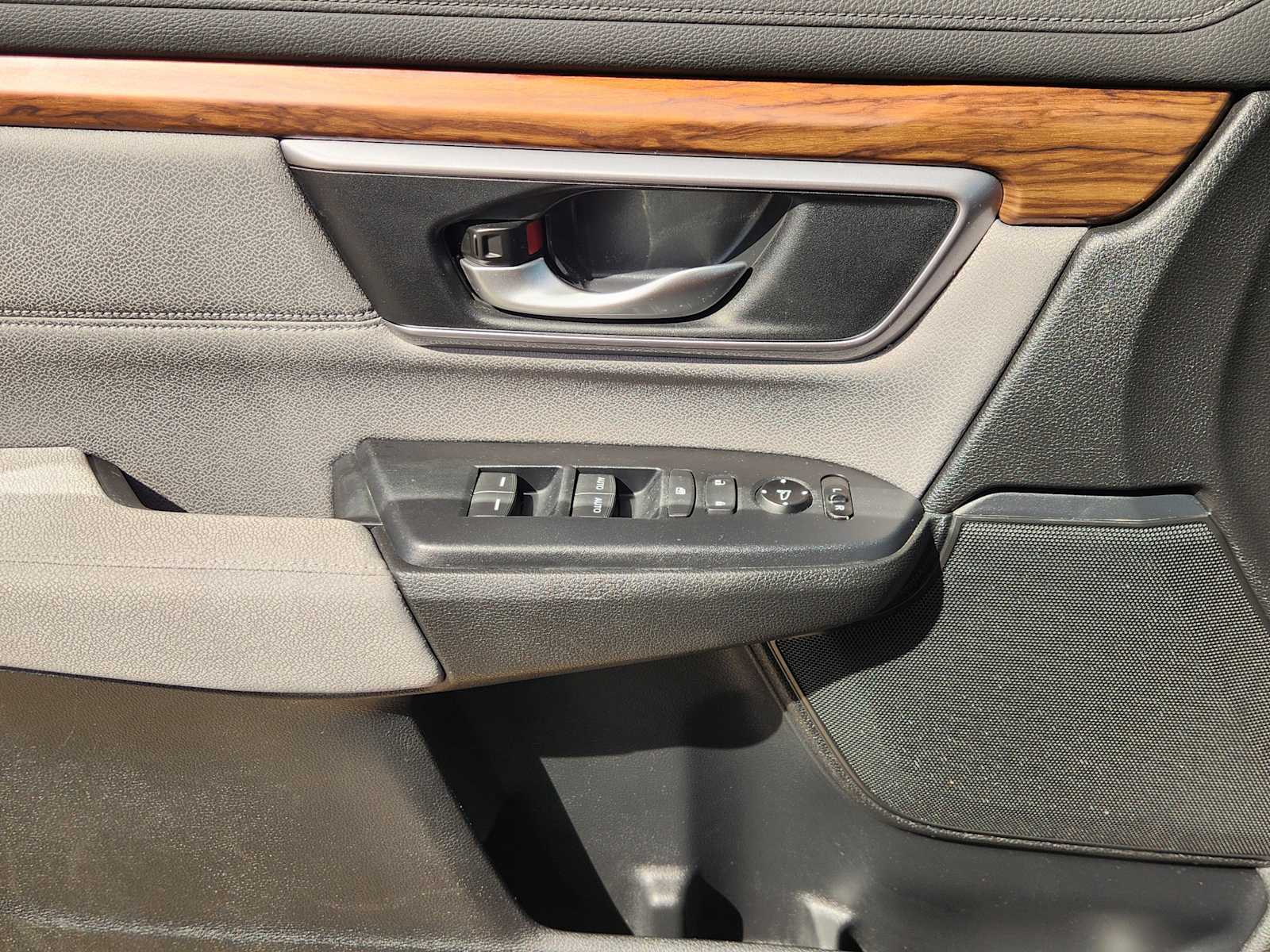 Thumbnail: 2017 Honda CR-V - 29