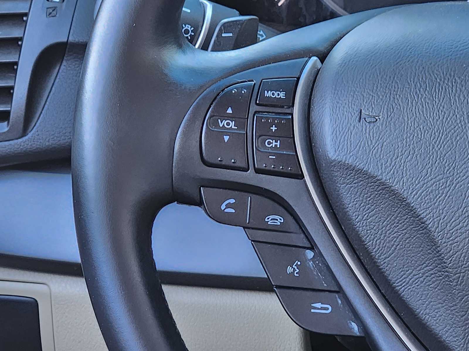 Thumbnail: 2014 Acura RDX - 30