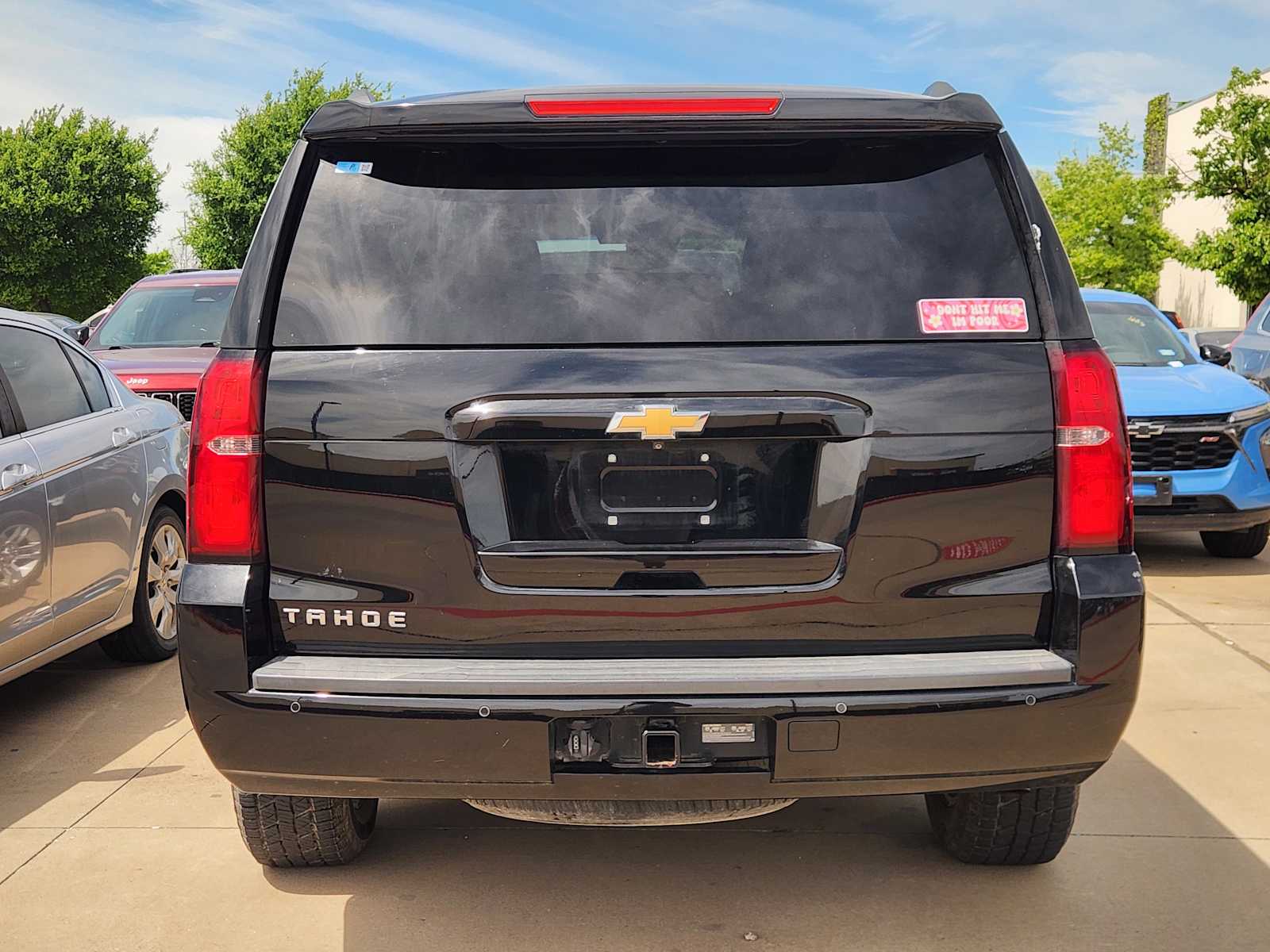 Thumbnail: 2017 Chevrolet Tahoe - 5