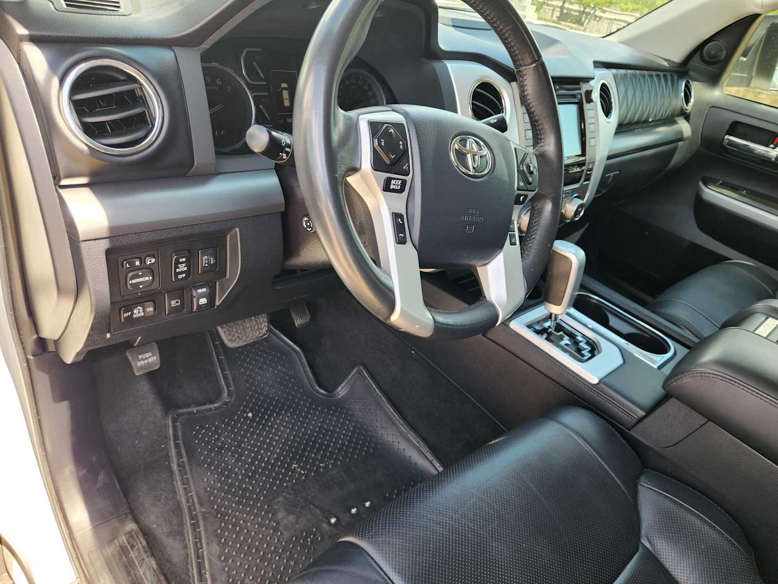 Thumbnail: 2019 Toyota Tundra - 8
