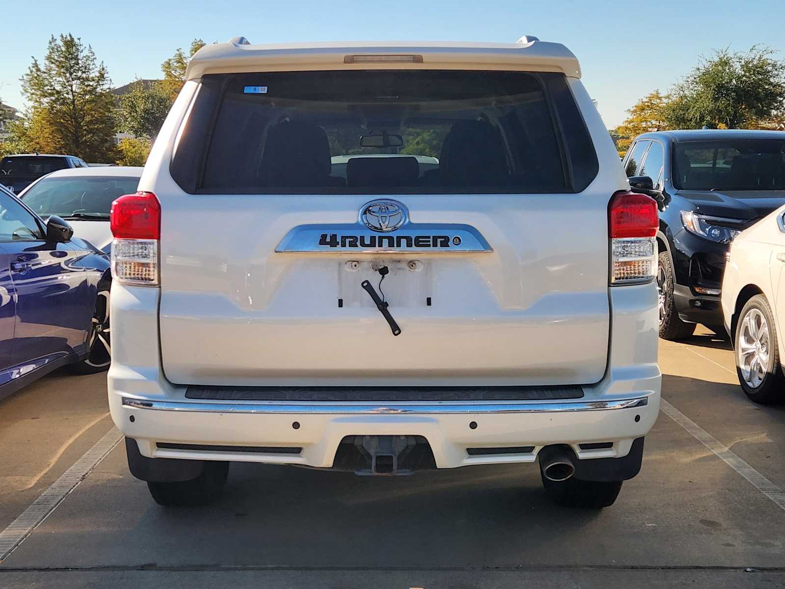 Thumbnail: 2011 Toyota 4Runner - 5