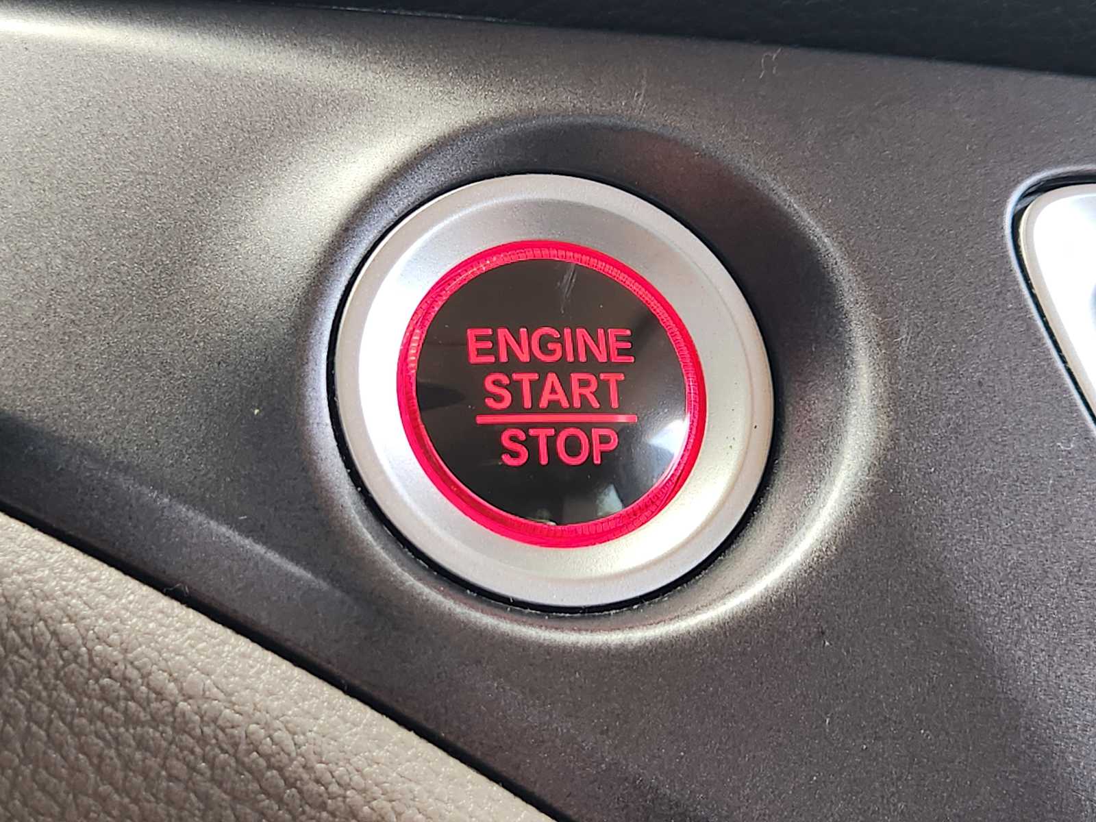 Thumbnail: 2016 Honda Pilot - 29