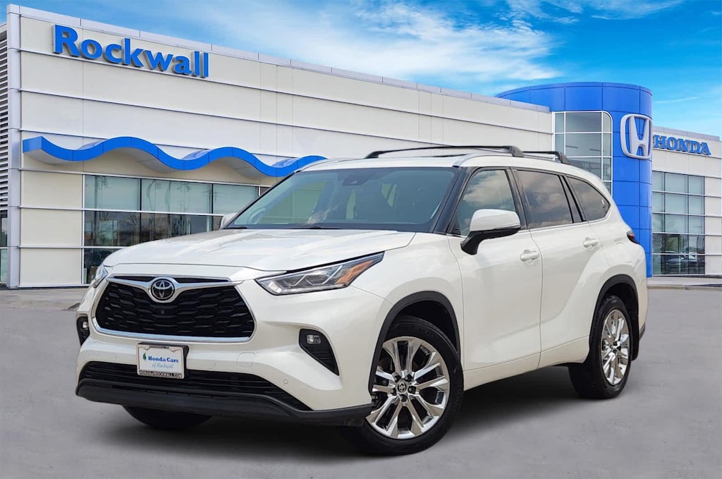 Used 2020 Toyota Highlander Limited SUV