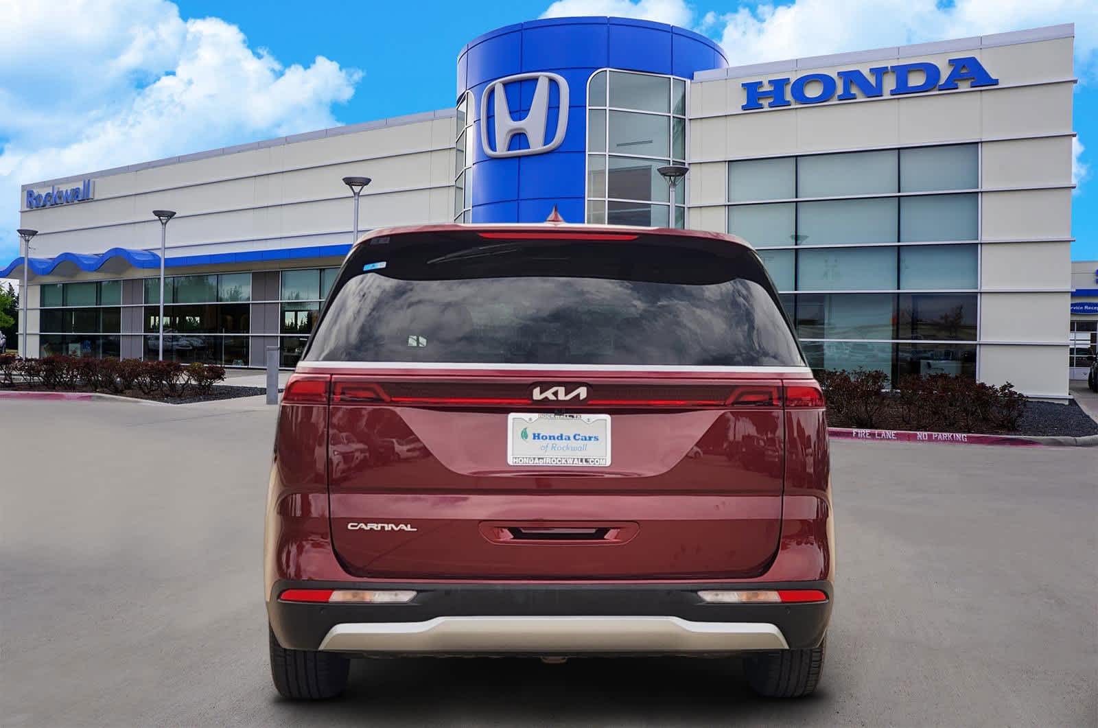 Thumbnail: 2024 Kia Carnival - 5