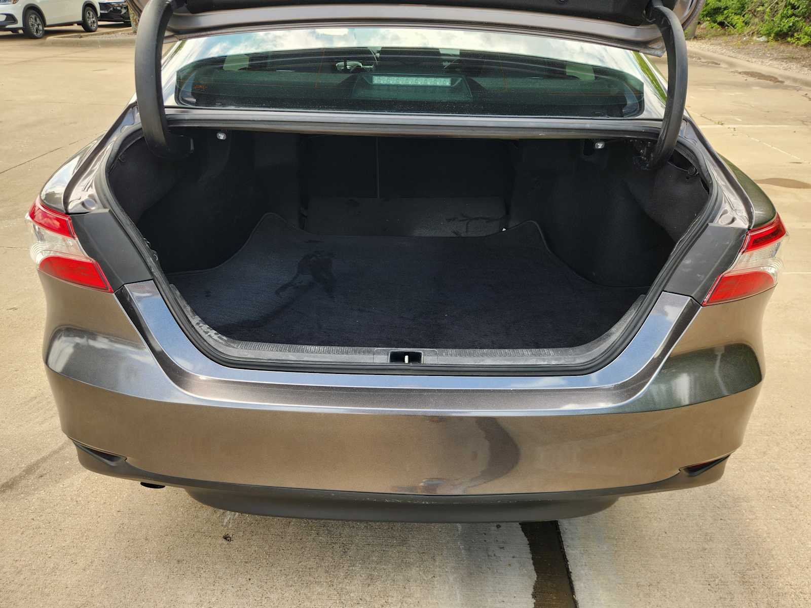 Thumbnail: 2020 Toyota Camry - 19