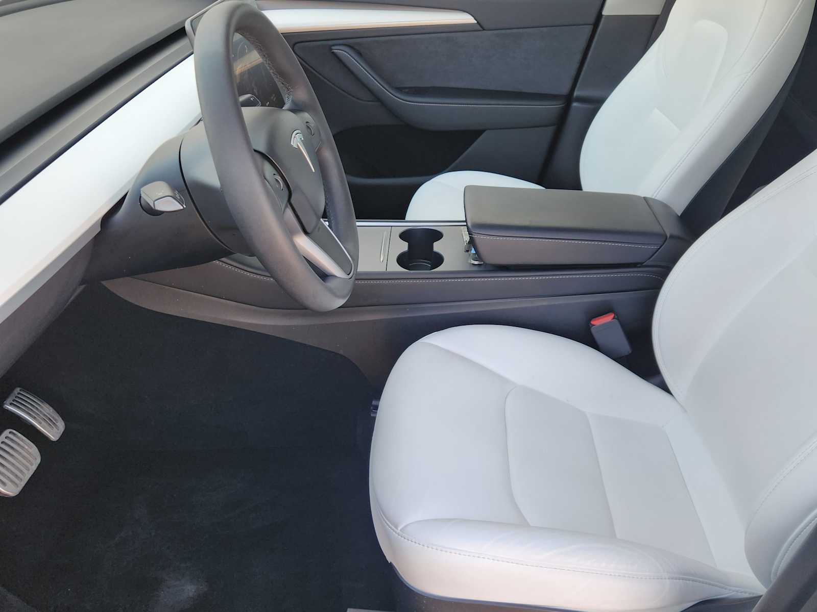 Thumbnail: 2023 Tesla Model Y - 11