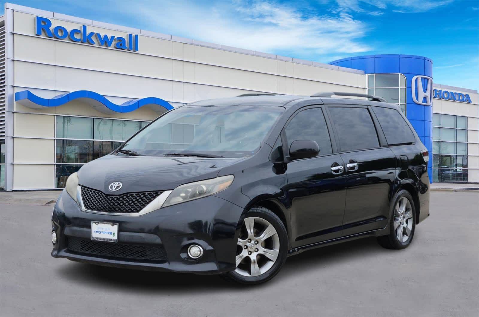 2015 Toyota Sienna SE -
                  Rockwall, TX