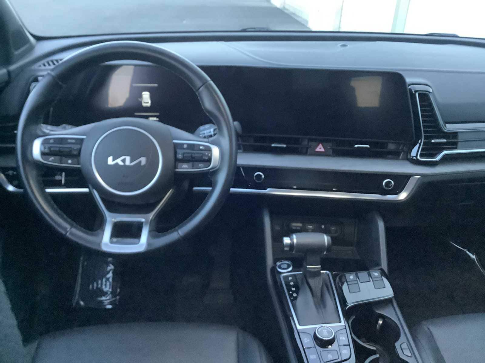 Thumbnail: 2023 Kia Sportage - 10