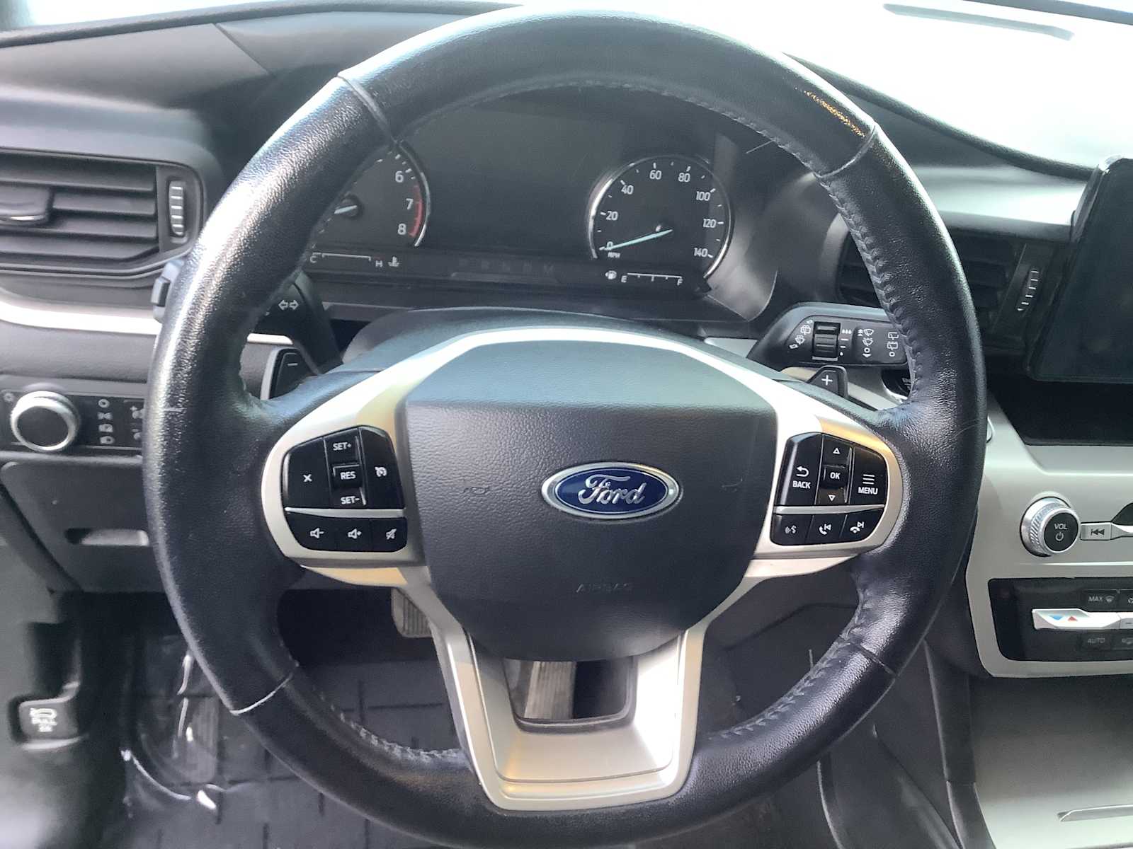 Thumbnail: 2021 Ford Explorer - 15