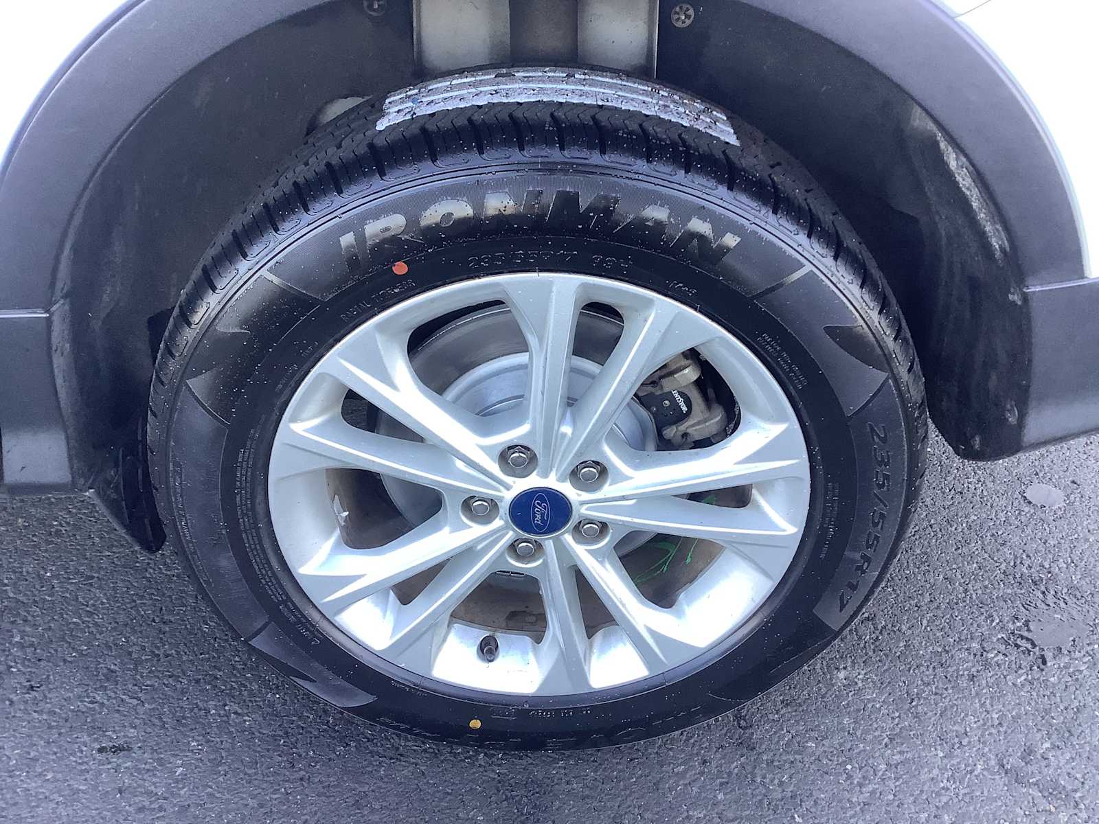 Thumbnail: 2017 Ford Escape - 7