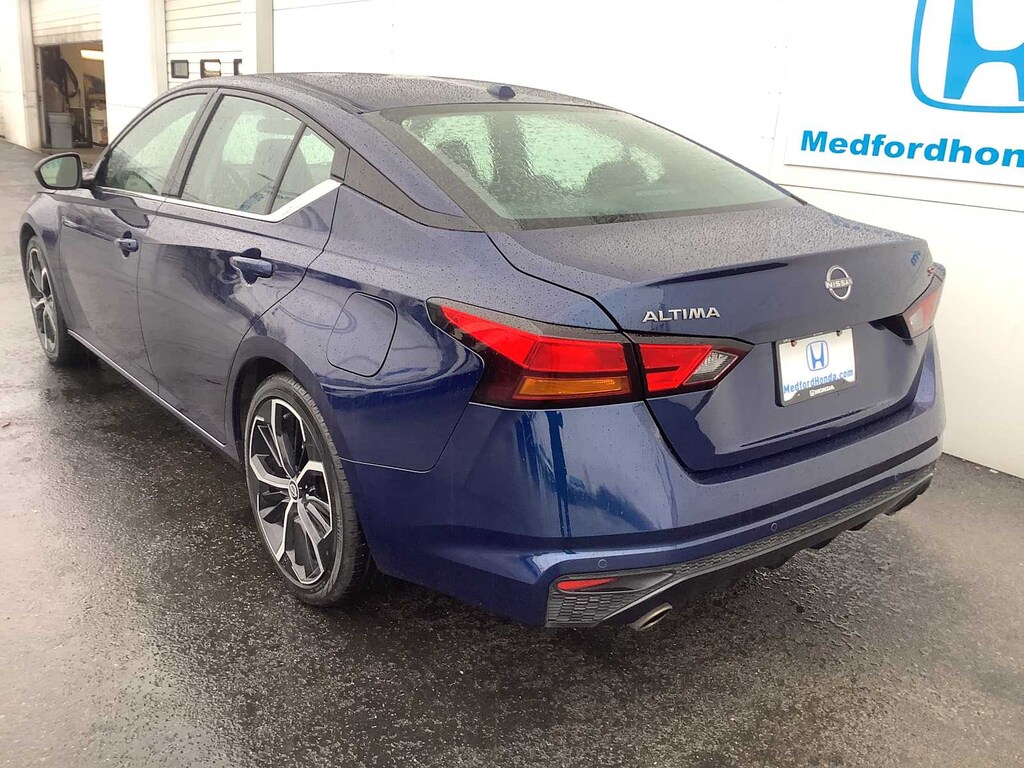 Used 2023 Nissan Altima 2.5 SR Sedan
