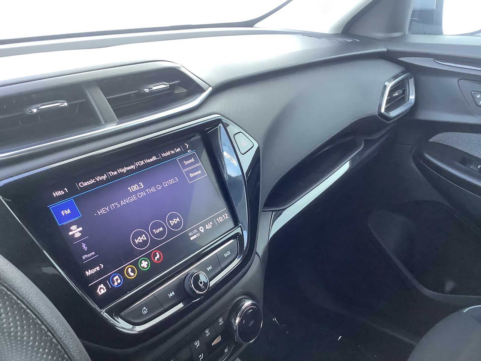 Thumbnail: 2023 Chevrolet TrailBlazer - 17