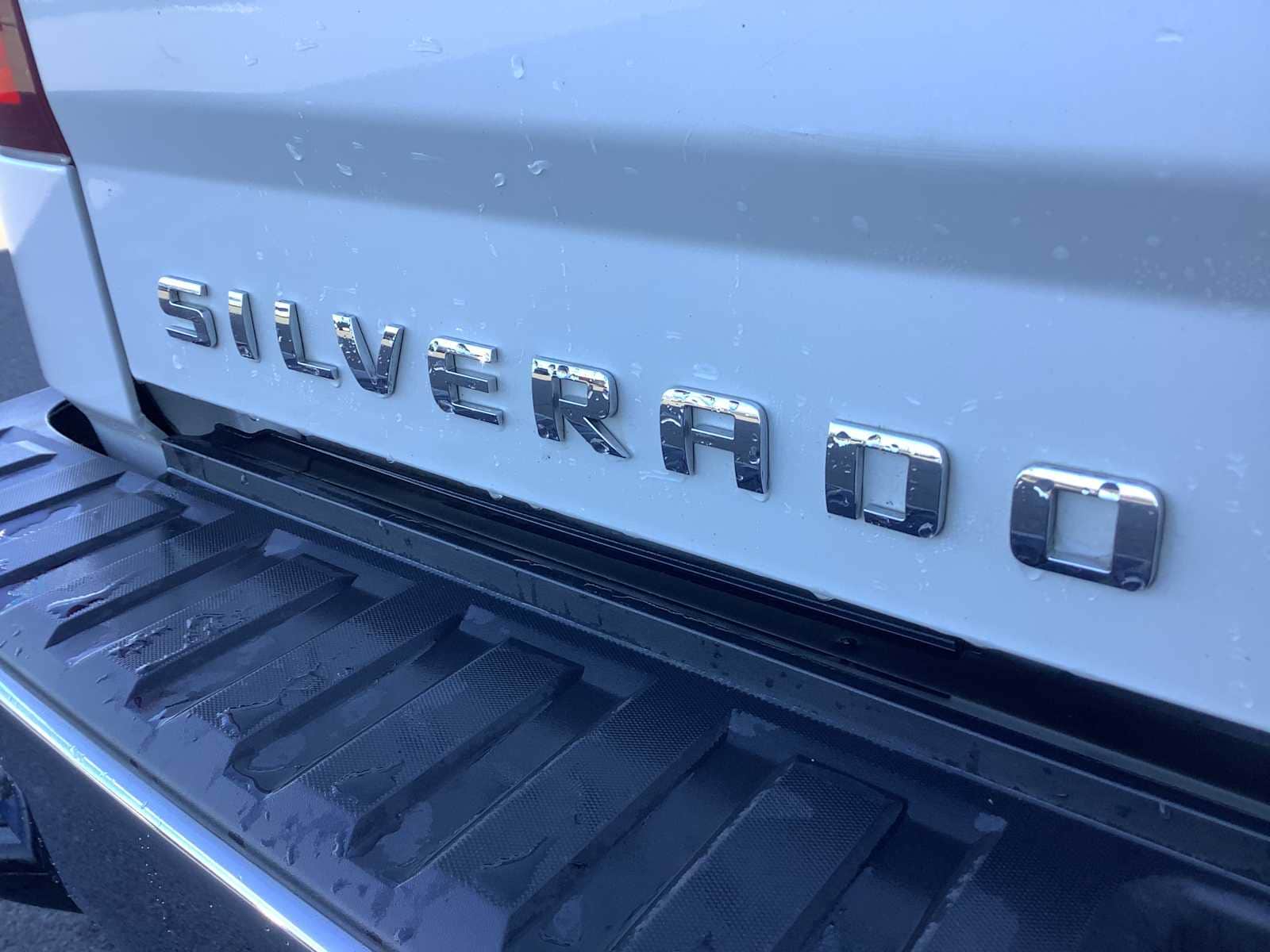 Thumbnail: 2018 Chevrolet Silverado 1500 - 6