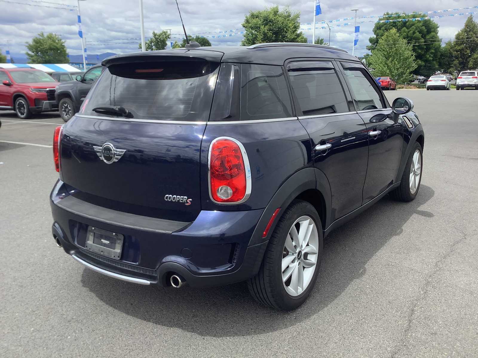 Thumbnail: 2013 MINI Cooper Countryman - 6