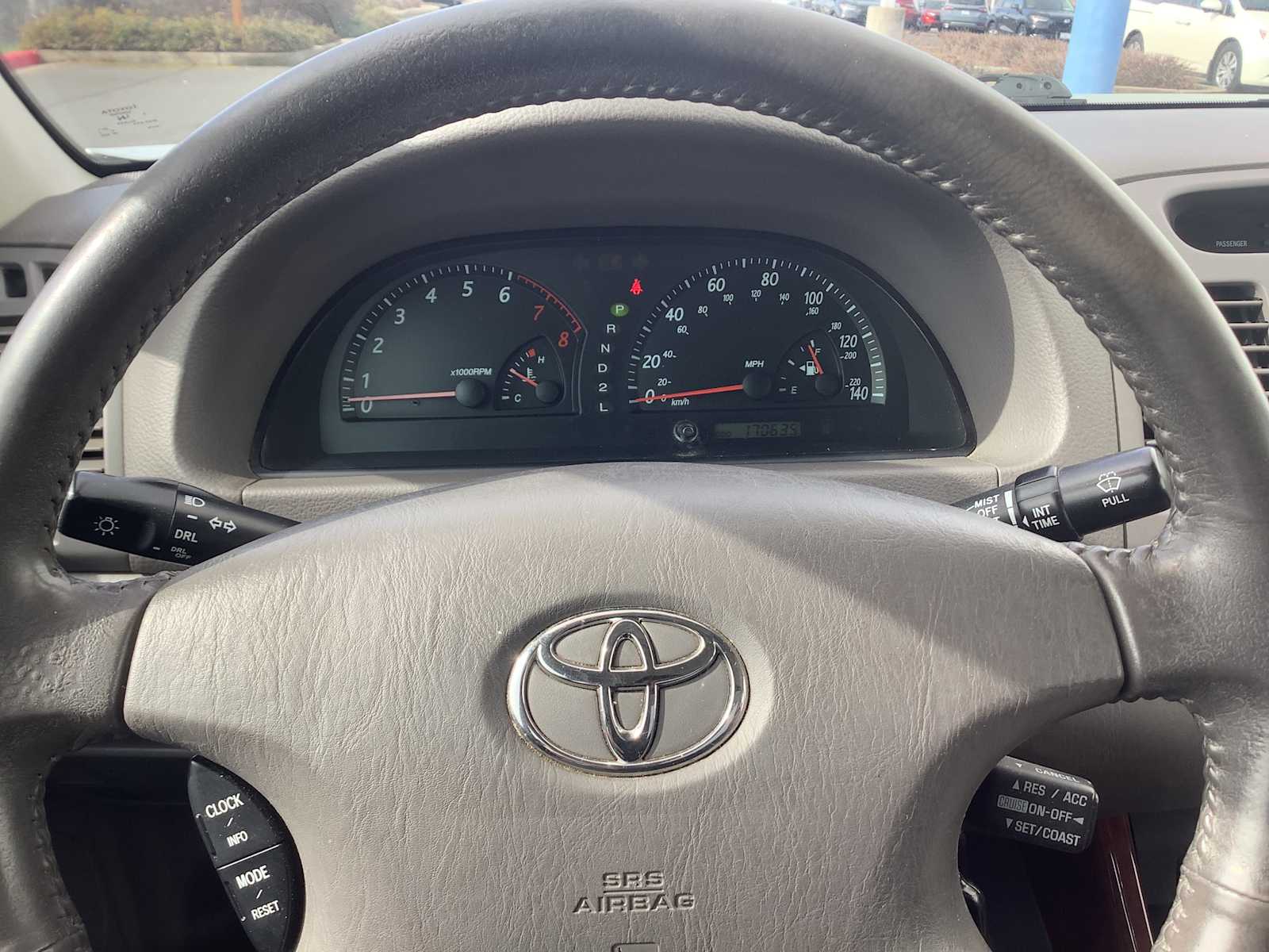 Thumbnail: 2002 Toyota Camry - 16