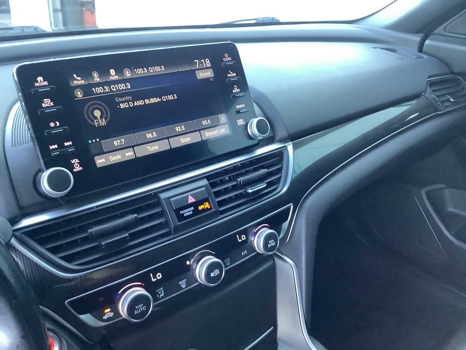 2020 Honda Accord Sport - Photo 17